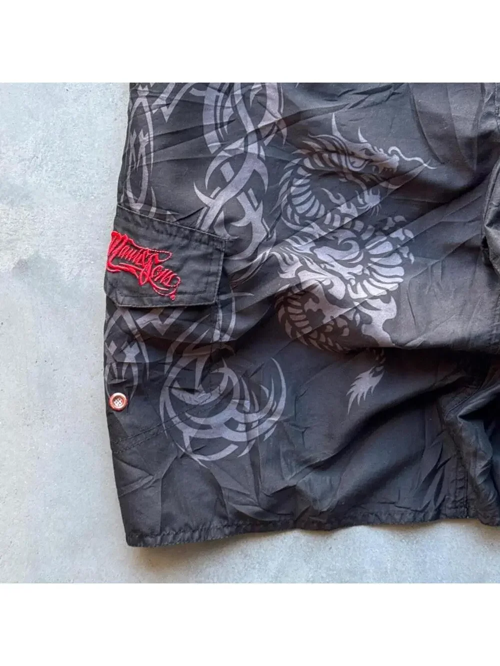y2k maui and sons swimwear dragon board shorts